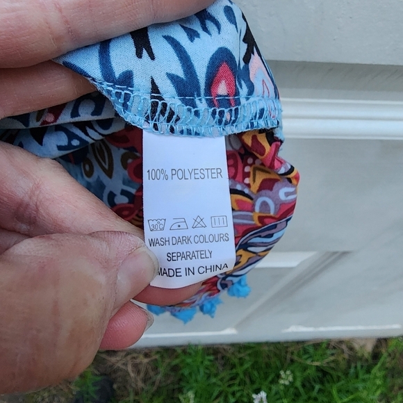 Yincro Swimsuit Cover Size A 100% polyester Multicolor Mandala print - Picture 3 of 9